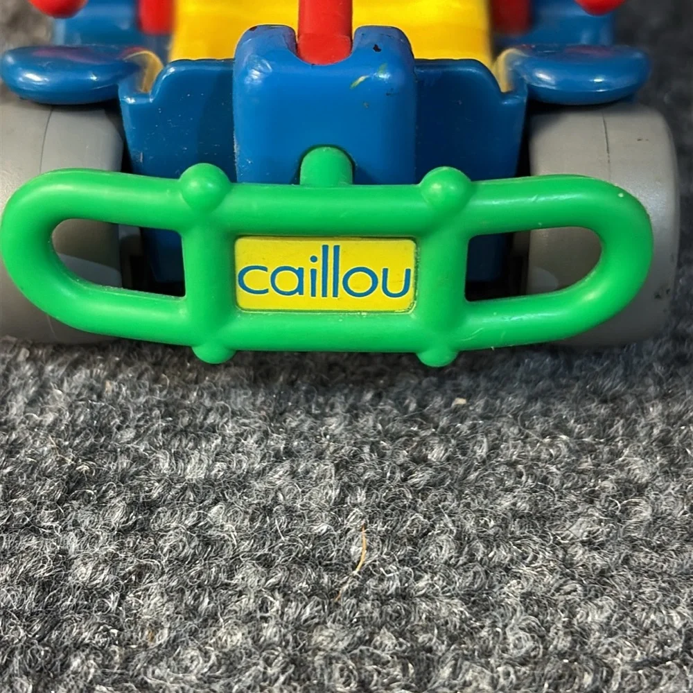 2002 Cinar corporation caillou flying car toy kids tv show vintage